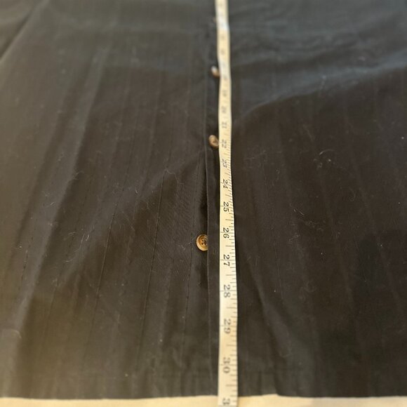 Old Navy Black Textured Camp Collar shirt - Picture 4 of 5